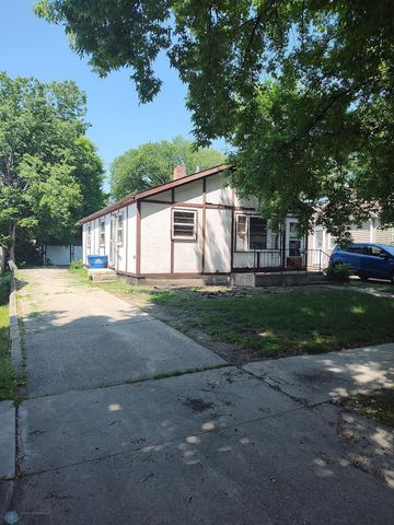 1437 15th Street S, Fargo, ND 58103