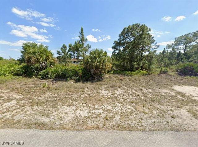 2717 50th ST W, Lehigh Acres, FL 33971