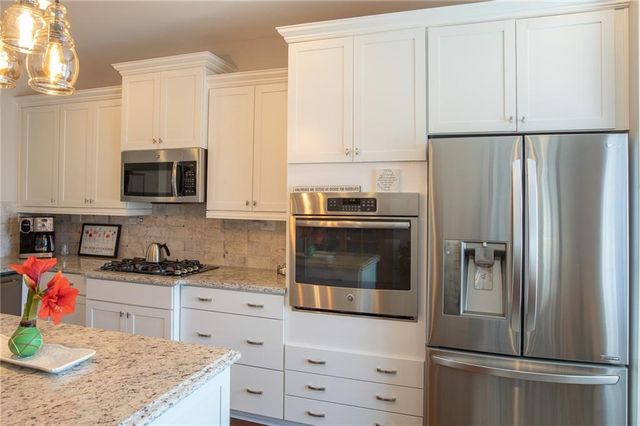 4014 Lavender SW Point, Gainesville, GA 30504