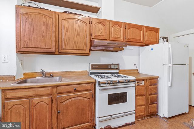 634 IRVING ST NW, Washington, DC 20010