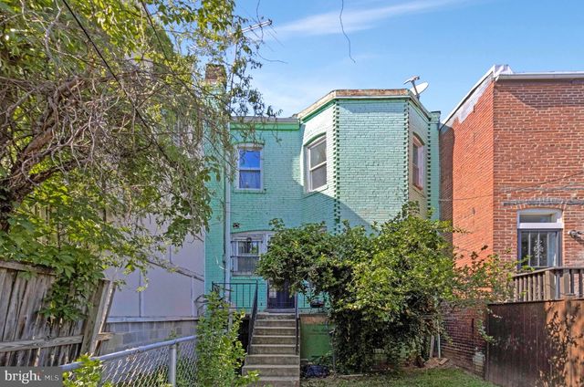 634 IRVING ST NW, Washington, DC 20010
