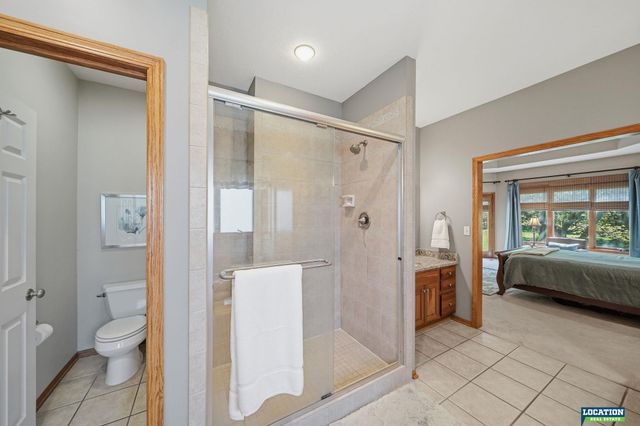 6424 Rolling Hills Boulevard, Lincoln, NE 68512