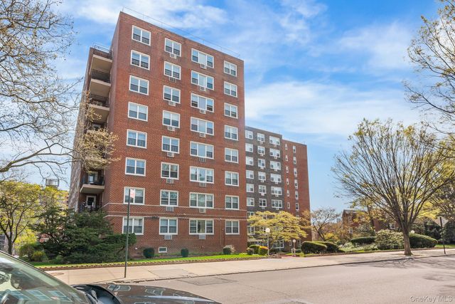 16420 Highland Avenue 7S, Jamaica, NY 11432