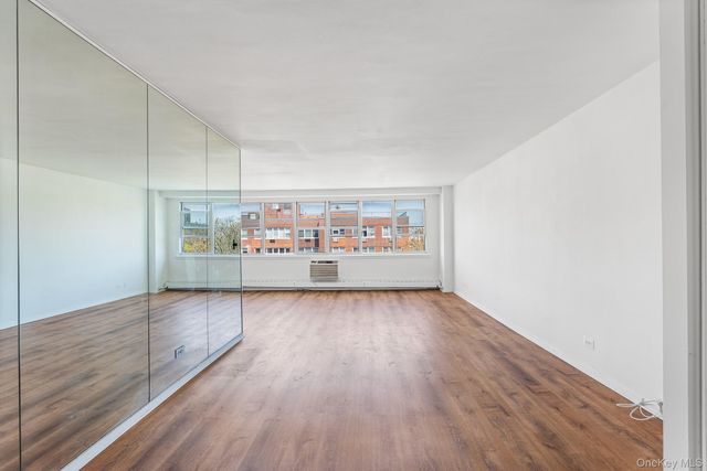 16420 Highland Avenue 7S, Jamaica, NY 11432