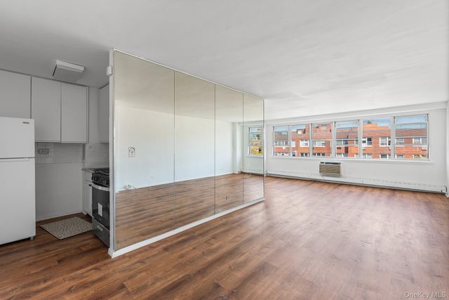 16420 Highland Avenue 7S, Jamaica, NY 11432