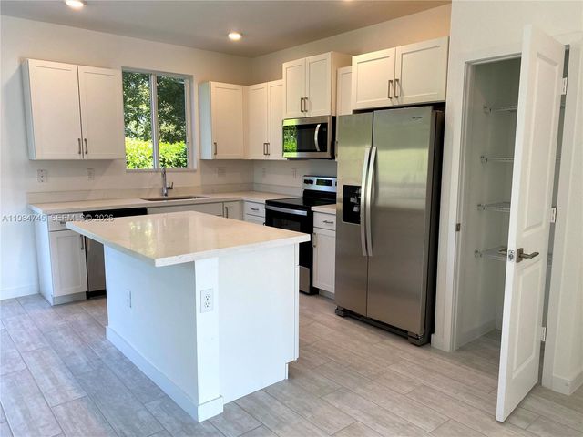 2305 SE 10th St 1178, Homestead, FL 33035