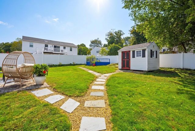 40 Rossi St, Methuen, MA 01844