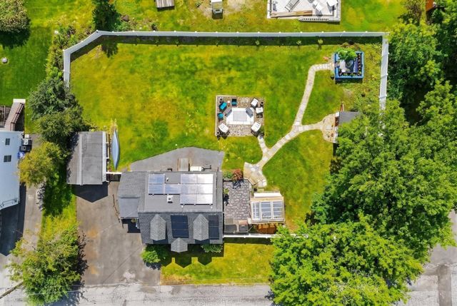 40 Rossi St, Methuen, MA 01844