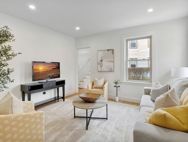 187 Colburn St, Dedham, MA 02026