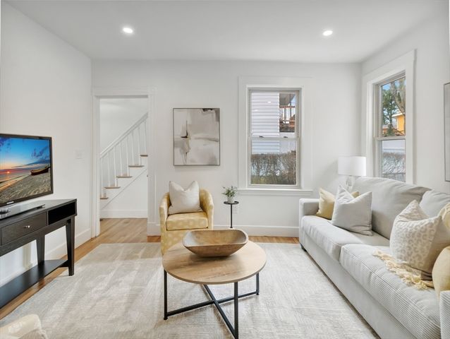 187 Colburn St, Dedham, MA 02026