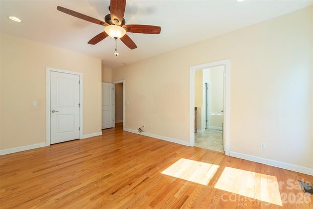 75 Noble Road, Fairview, NC 28730