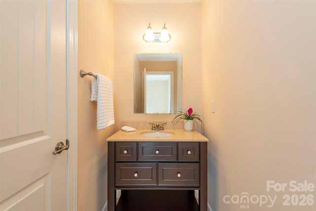 75 Noble Road, Fairview, NC 28730