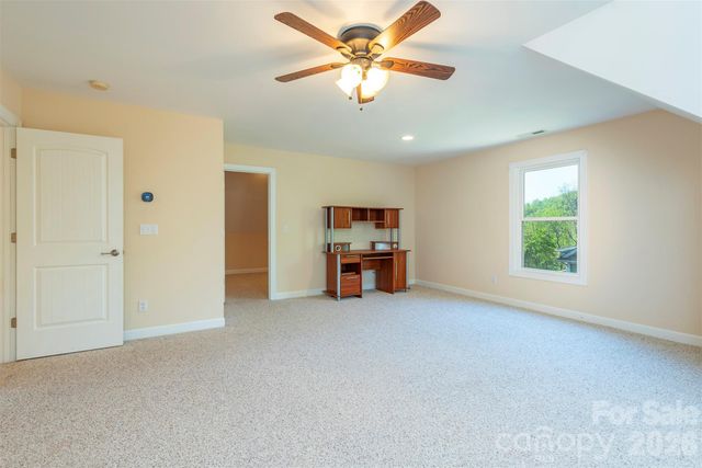 75 Noble Road, Fairview, NC 28730