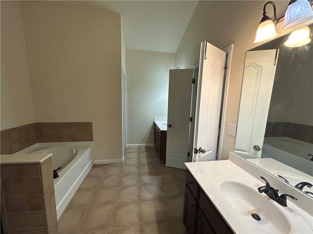 5095 Hastings Terrace, Alpharetta, GA 30005