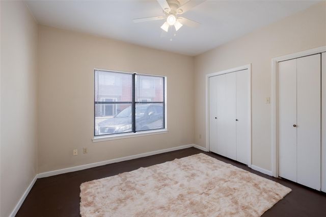 1221 W Hopkins ST 16, San Marcos, TX 78666