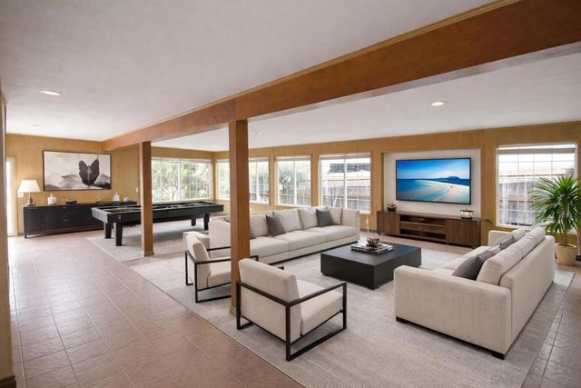 1040 SECOND AVE, Chula Vista, CA 91911