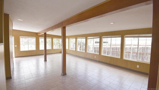 1040 SECOND AVE, Chula Vista, CA 91911