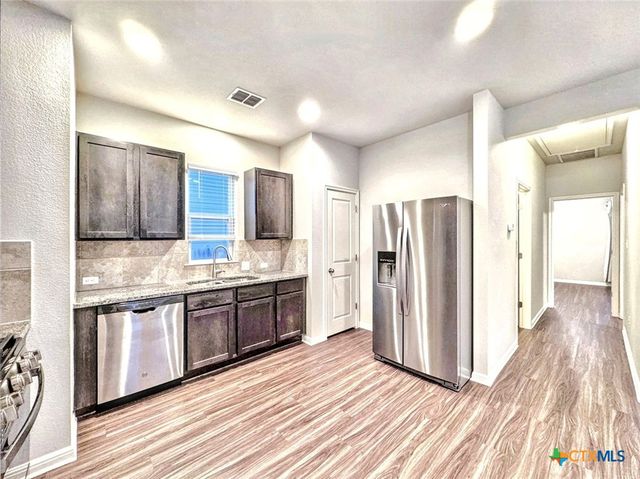 152 Witchhazel Way, San Marcos, TX 78666