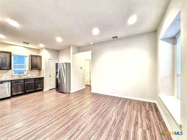 152 Witchhazel Way, San Marcos, TX 78666