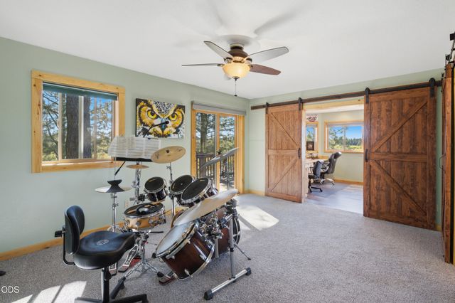 16760 Doe Place, La Pine, OR 97739