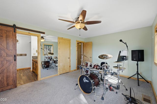 16760 Doe Place, La Pine, OR 97739
