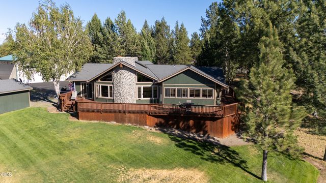 16760 Doe Place, La Pine, OR 97739