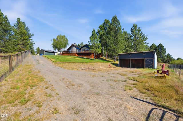 16760 Doe Place, La Pine, OR 97739