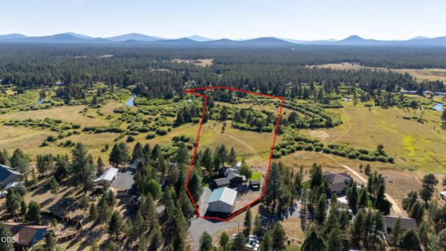 16760 Doe Place, La Pine, OR 97739
