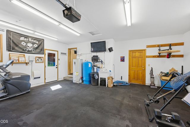 16760 Doe Place, La Pine, OR 97739