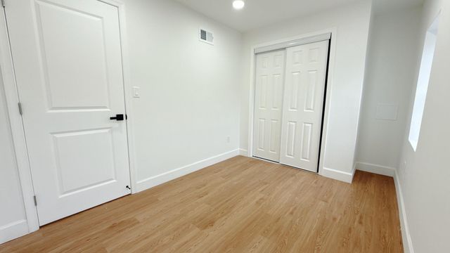 4649 PENN ST, Philadelphia, PA 19124
