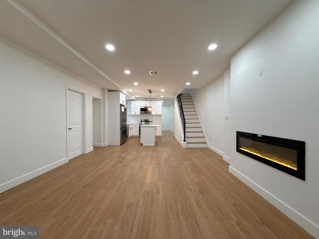 4649 PENN ST, Philadelphia, PA 19124