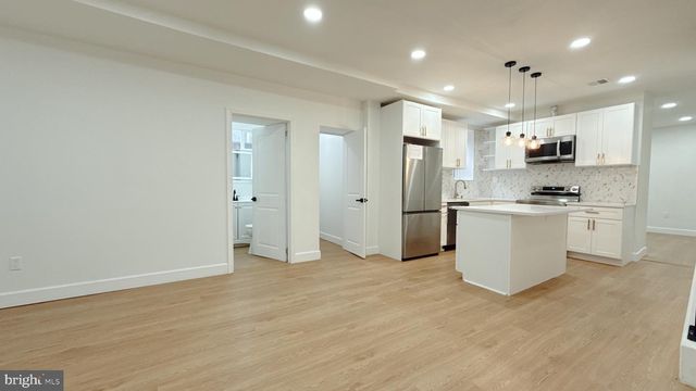 4649 PENN ST, Philadelphia, PA 19124
