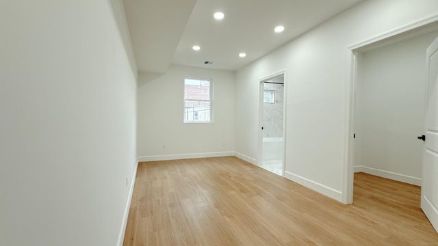 4649 PENN ST, Philadelphia, PA 19124