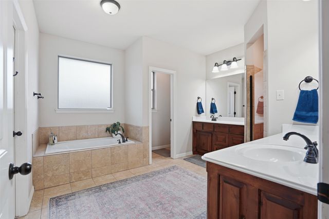 138 Atlee Drive, Weatherford, TX 76087