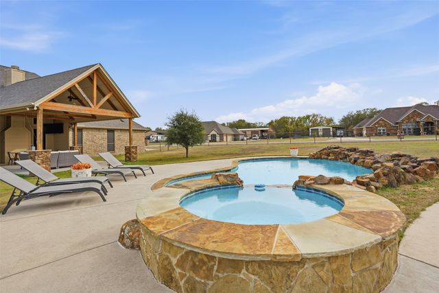 138 Atlee Drive, Weatherford, TX 76087