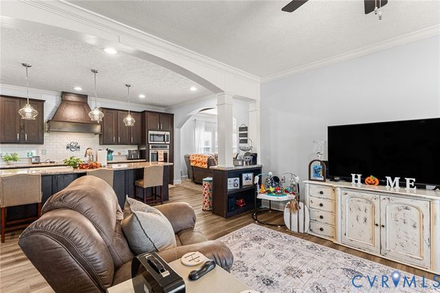 1152 Richmond Hill Rd, Warsaw, VA 22572