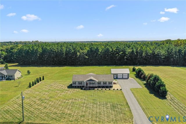 1152 Richmond Hill Rd, Warsaw, VA 22572