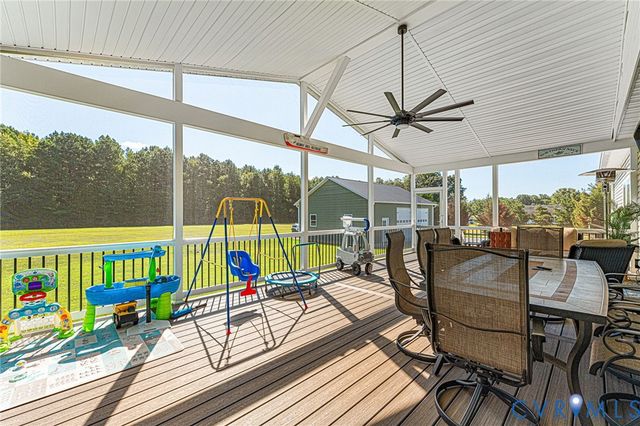 1152 Richmond Hill Rd, Warsaw, VA 22572