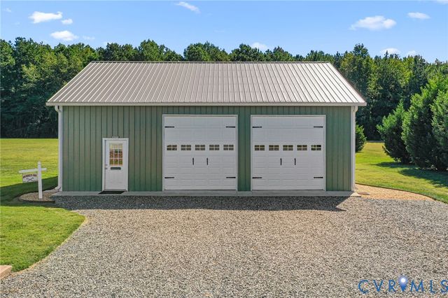 1152 Richmond Hill Rd, Warsaw, VA 22572