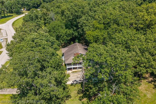 3009 Shadow Lake Drive, Greenwood, AR 72936