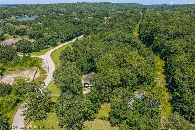 3009 Shadow Lake Drive, Greenwood, AR 72936