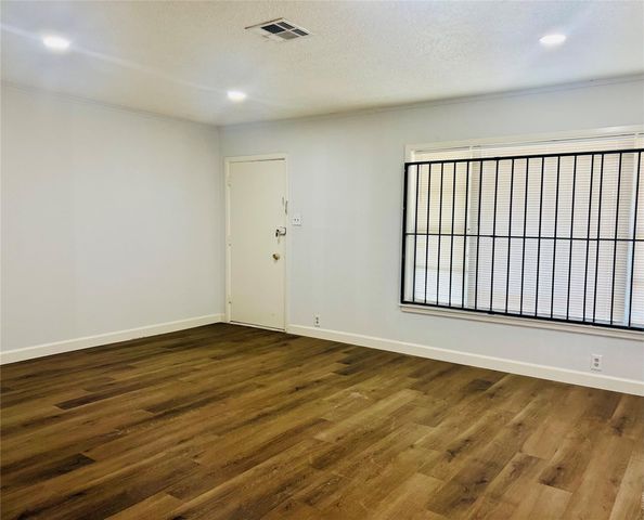 7328 Bauman Road, Houston, TX 77022