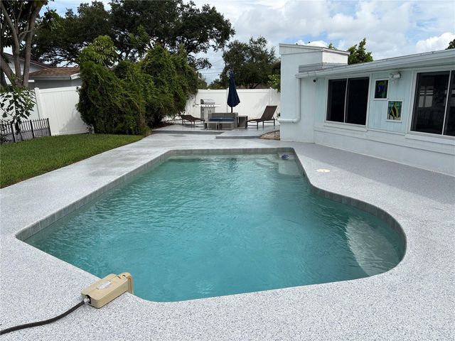 4820 VENETIAN BOULEVARD NE, St Petersburg, FL 33703