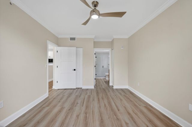 630 S SAPODILLA Avenue 412, West Palm Beach, FL 33401