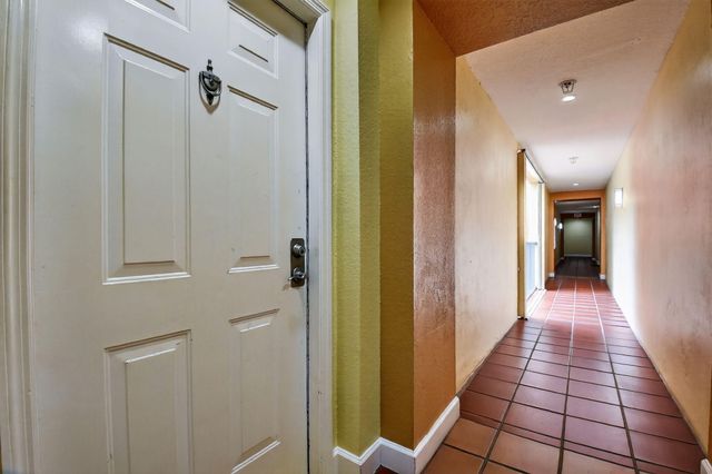 630 S SAPODILLA Avenue 412, West Palm Beach, FL 33401
