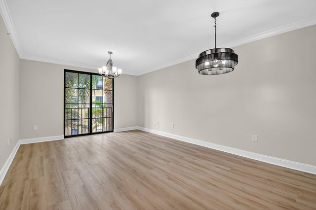 630 S SAPODILLA Avenue 412, West Palm Beach, FL 33401