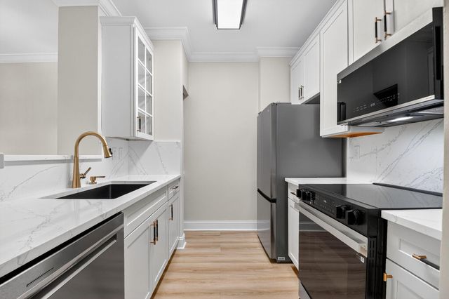 630 S SAPODILLA Avenue 412, West Palm Beach, FL 33401