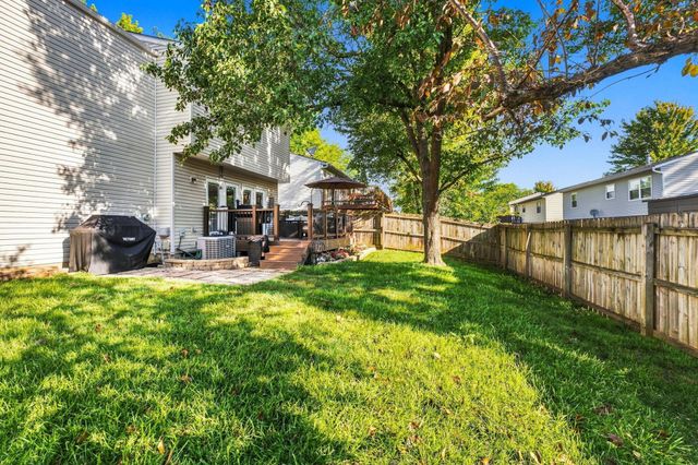 7700 Kelvinway Drive, 71, Worthington, OH 43085