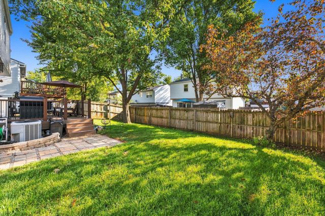 7700 Kelvinway Drive, 71, Worthington, OH 43085