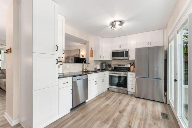 7700 Kelvinway Drive, 71, Worthington, OH 43085